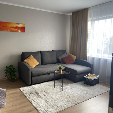Cozy Apartment Close To Riga Airport Ngoại thất bức ảnh